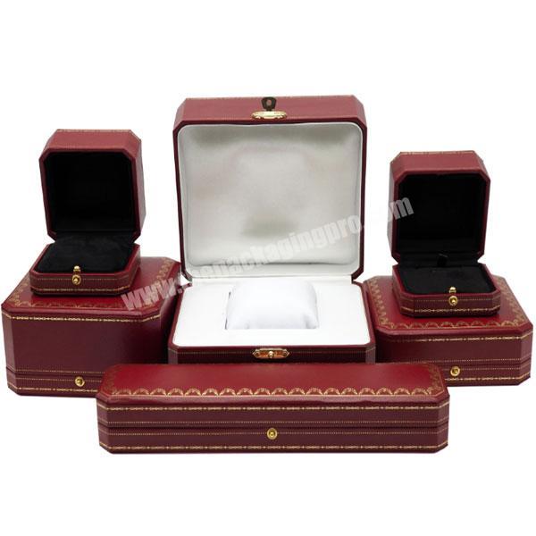 2021 High quality magnetic leather jewelry gift box for ring/necklace set jewelry packaging