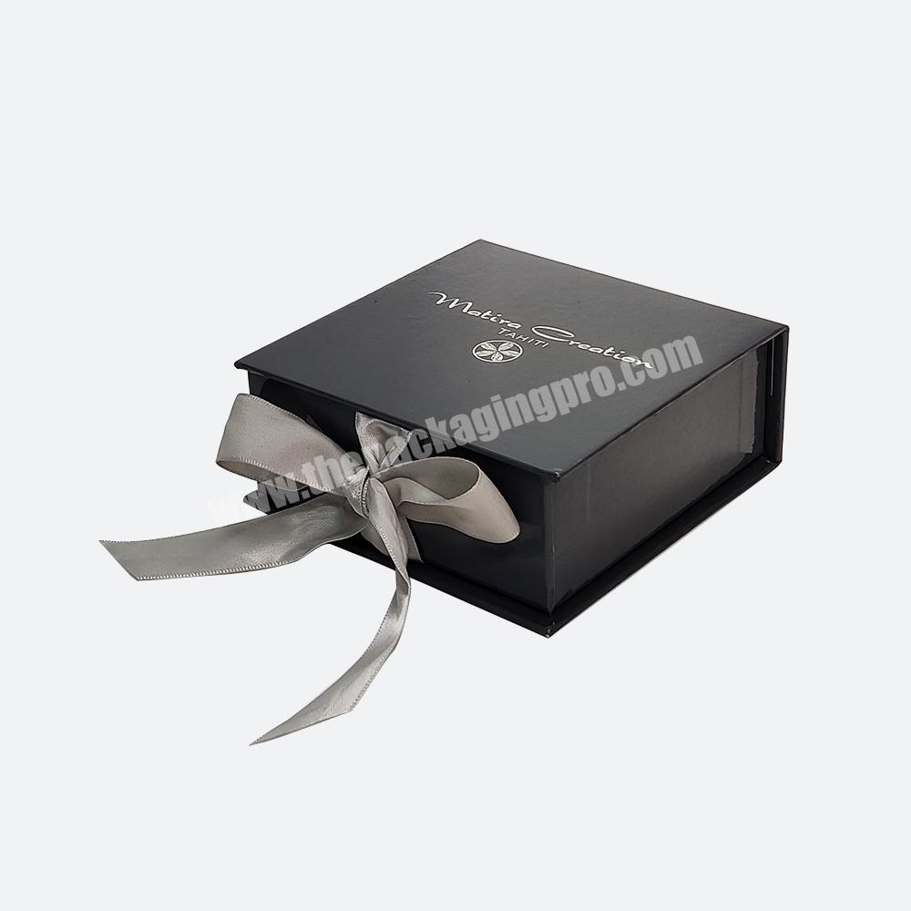 Custom Luxury Black Magnetic Gift Box Ribbon Paper Cosmetic Set Makeup Brush Packaging Boxes Press On Nail Packaging Box