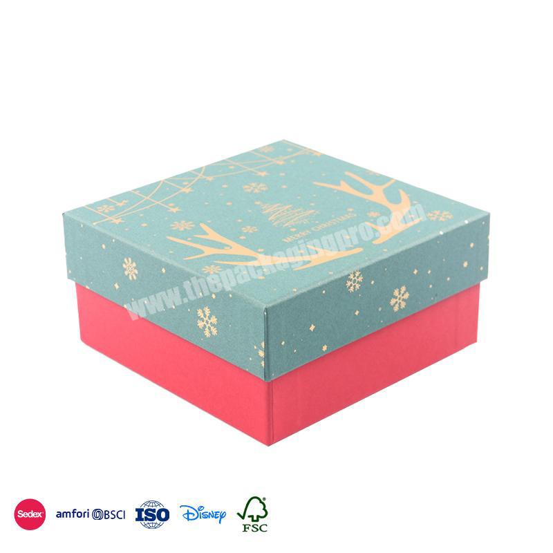Chinese Supplier Light green lid with red base with festive elements rigid box packaging for Christmas