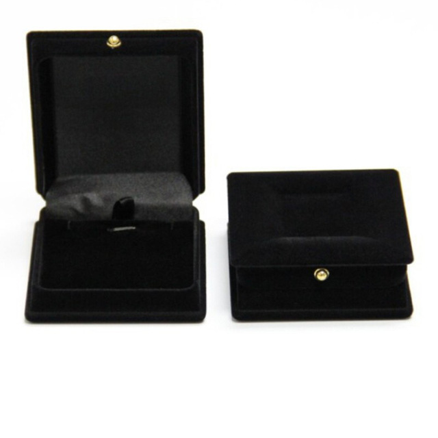 2017 New Hot Practical Black Velvet Jewelry Box Ring Earrings Bracelet Necklace Pendant Holder Case Jewelry Display