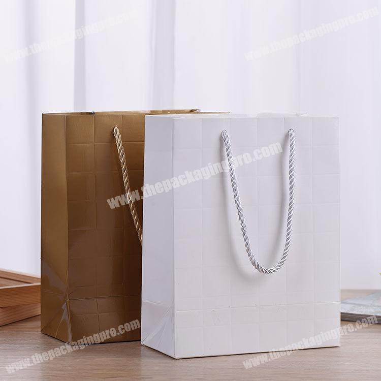 2017 Most popular handmade custom rope handle white cardboard paper bag
