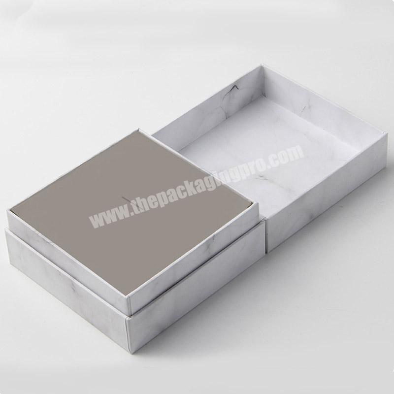2017 new style mini jewelry packaging box with silvery logo