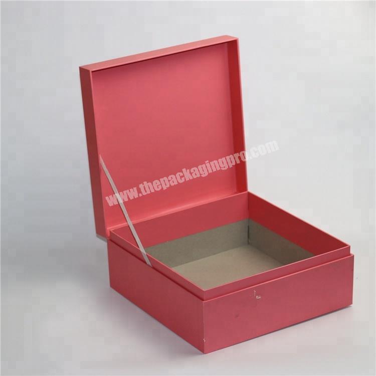 2018 luxury pink cardboard box with your own logo