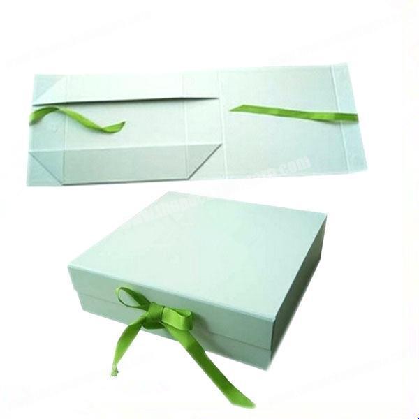 2018 New Products Small MOQ High Quality Custom Black Ribbon Hard Gift Packaging Folding Box