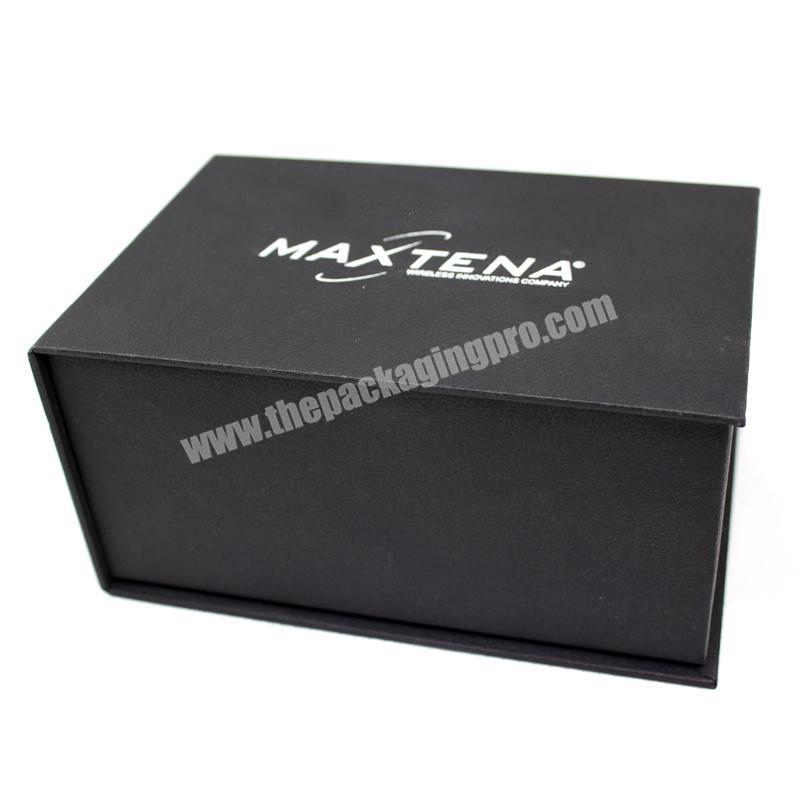 2019 New High Quality Custom Small Magnetic Gift Box With Silver Hotstamping And Logo