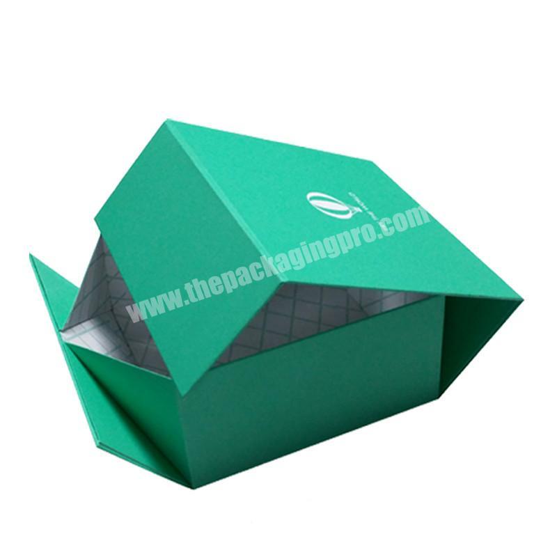 2020 Factory price Custom Logo Folding Magnetic closure gift box