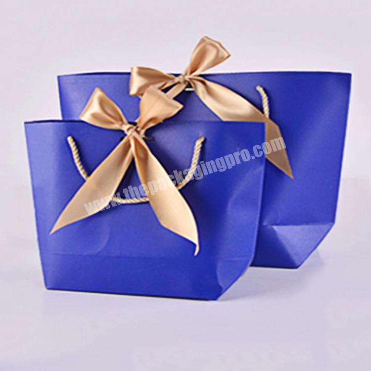 2020 New Design Paper Gift Shopping Bag Cute Girl Dumplings Paper Gift Bag
