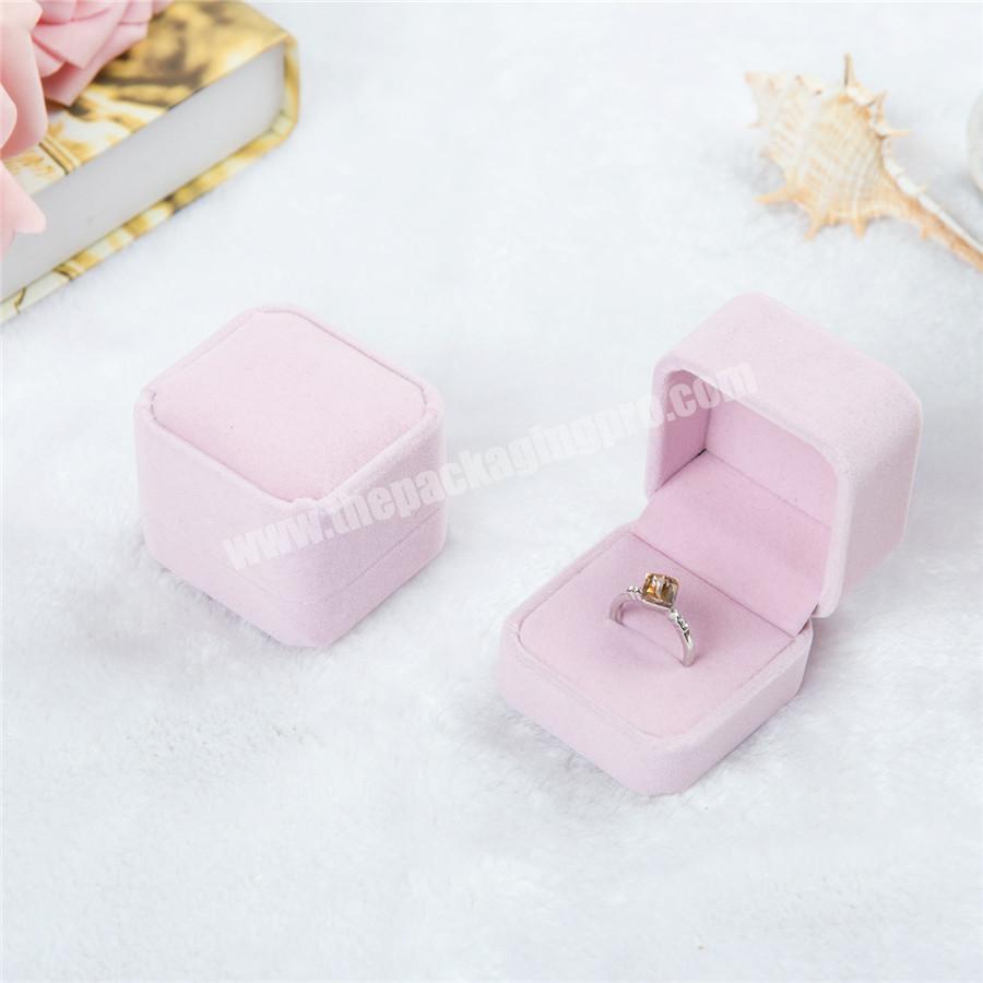 Luxury custom wedding valentine small jewelry gift boxes satin lined gift  packaging box bridesmaid jewelry boxes