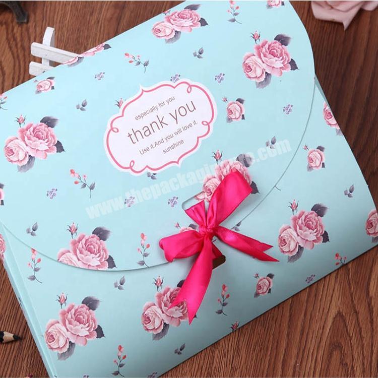 Factory made wedding candy socks invitation clothing gift suitcase box handbag foldable gift box making machine with logo