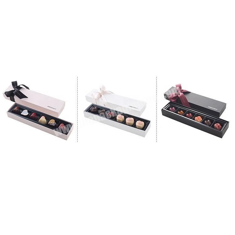 Elegant Paper Divider Chocolate Packaging Box Luxury With Ribbon
