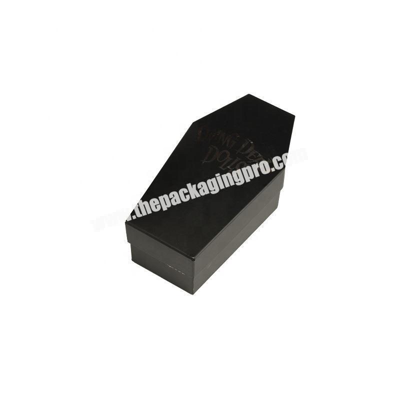 Retail plain empty paper chocolate packaging box with logo