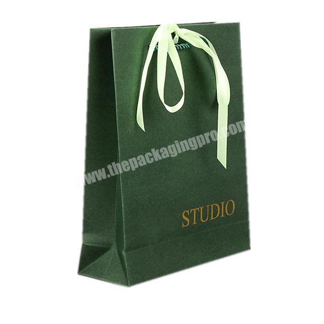 Wholesale cheap customized high quality design bowknot green matte paper bag with logo