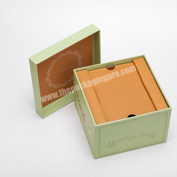 Eco-friendly 2mm thickness foldable Lid Box Rigid paper 2 piece cardboard gift box