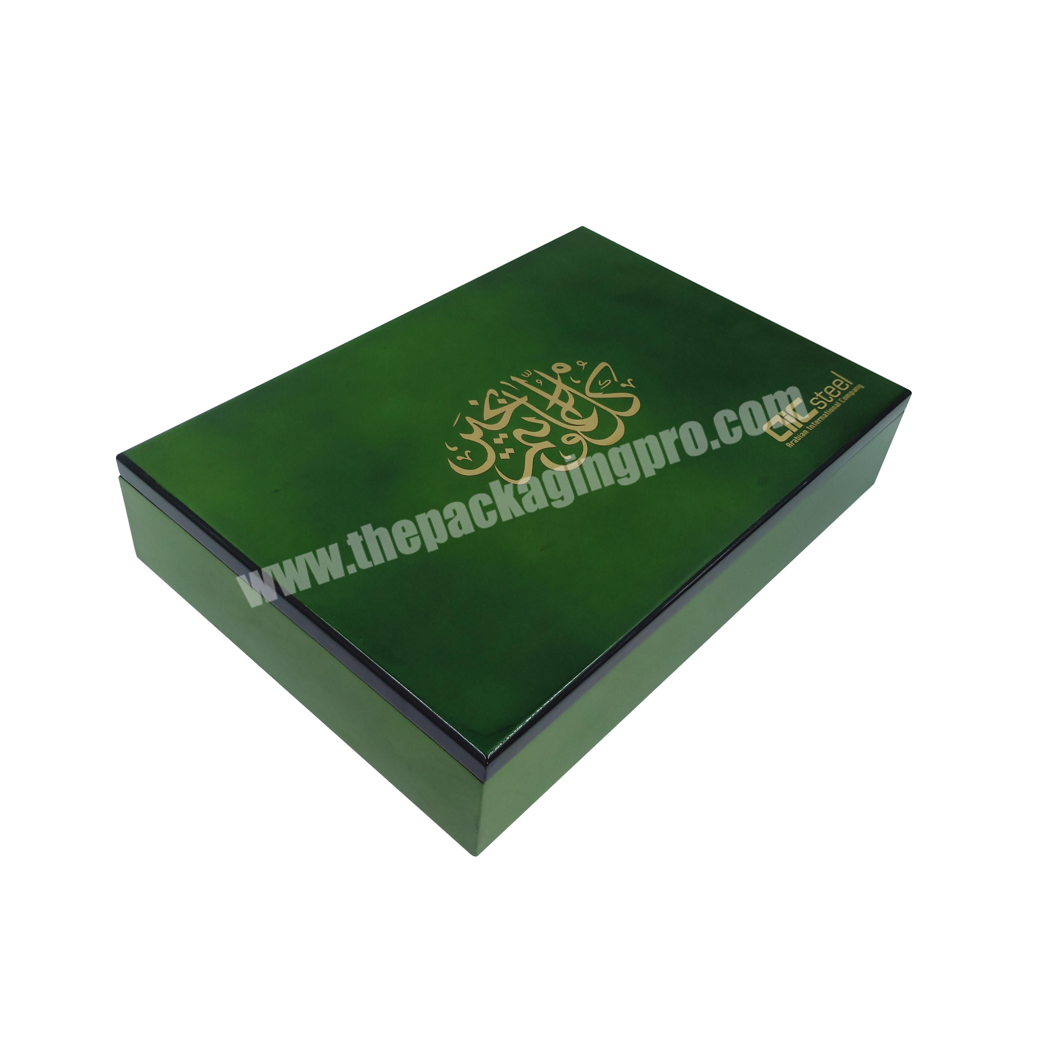 Sweets & Dates Wooden Gift Boxes Luxury Chocolate Packaging Boxes With Custom Logo