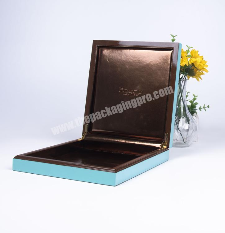 Wholesale Design Blue Wood Chocolate Gift Box For Dry Dates