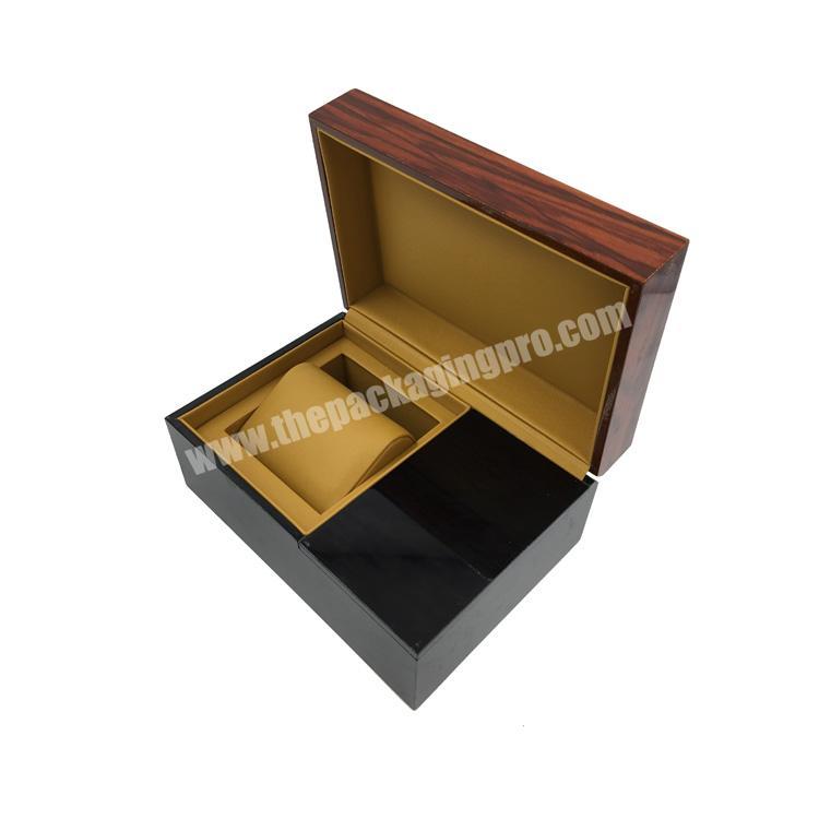 Small moq Matt Lacquer Flip Single  Luxury Wooden Watch Boxes with pillow