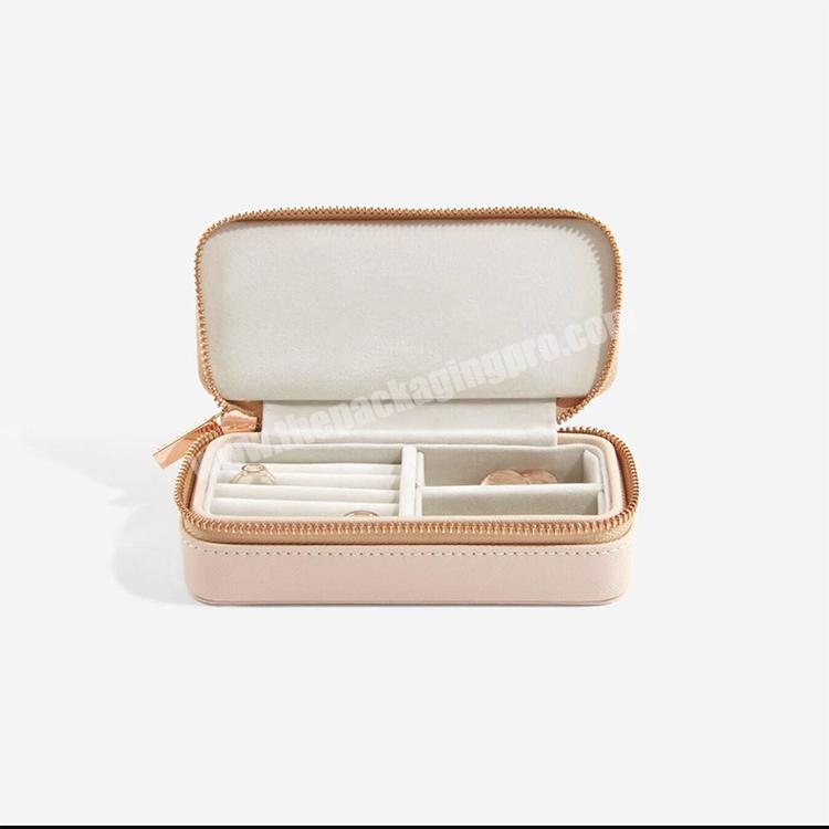 High quality light pink custom portable travel jewelry box organizer ring storage pu leather necklace jewelry case