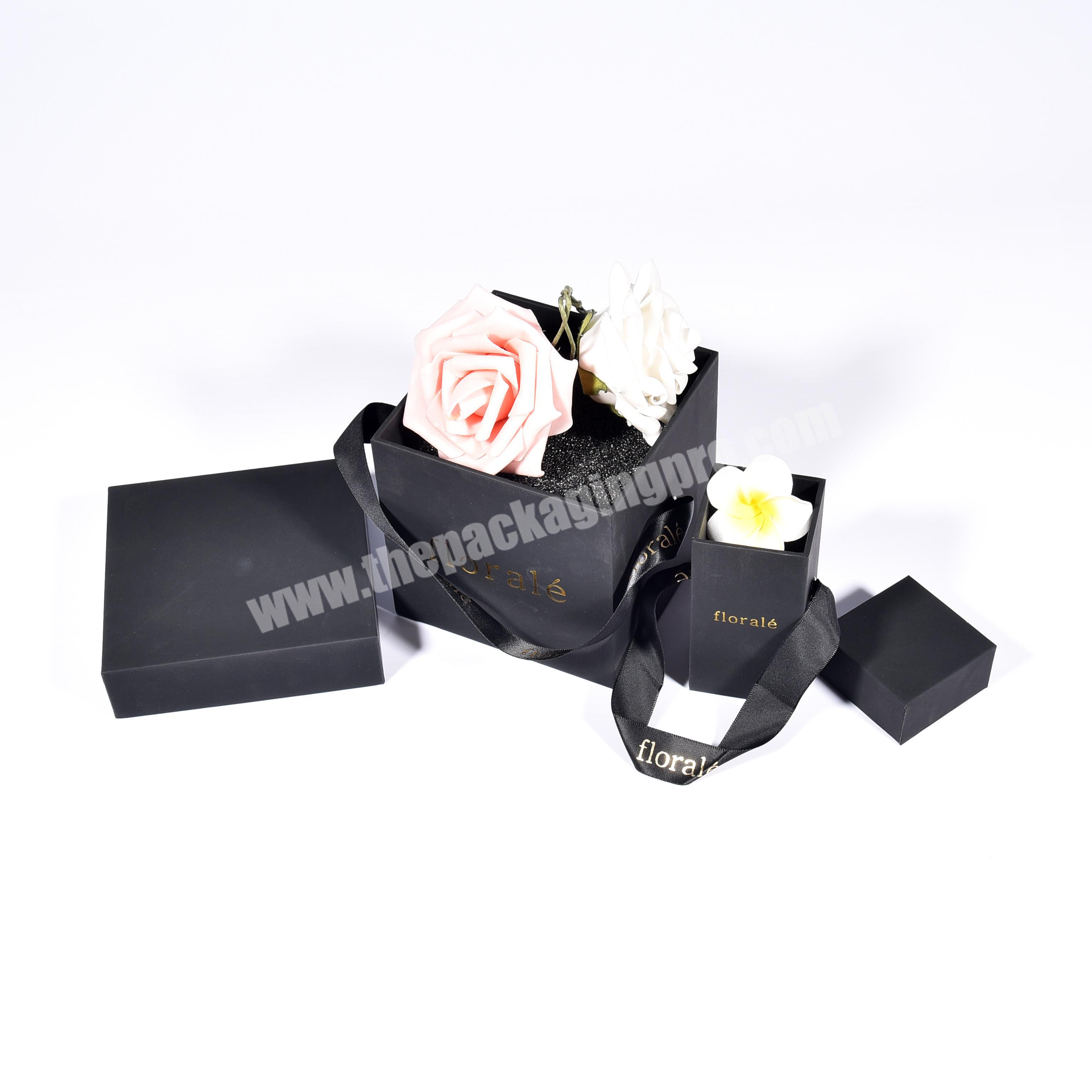 Luxury custom logo rope handle elegant wedding gift rose package corrugated flower lid and base box with handle