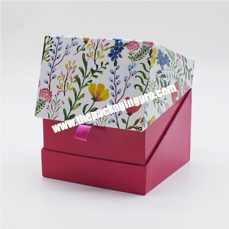 Wholesale Matt Lamination Hard Handmade Silver Foiled Embossing Designed Creative Design Folding Paper Box