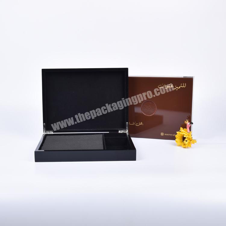 Luxury Custom Black Lacquer Arabic Sweet Wood Box With Gold Plate