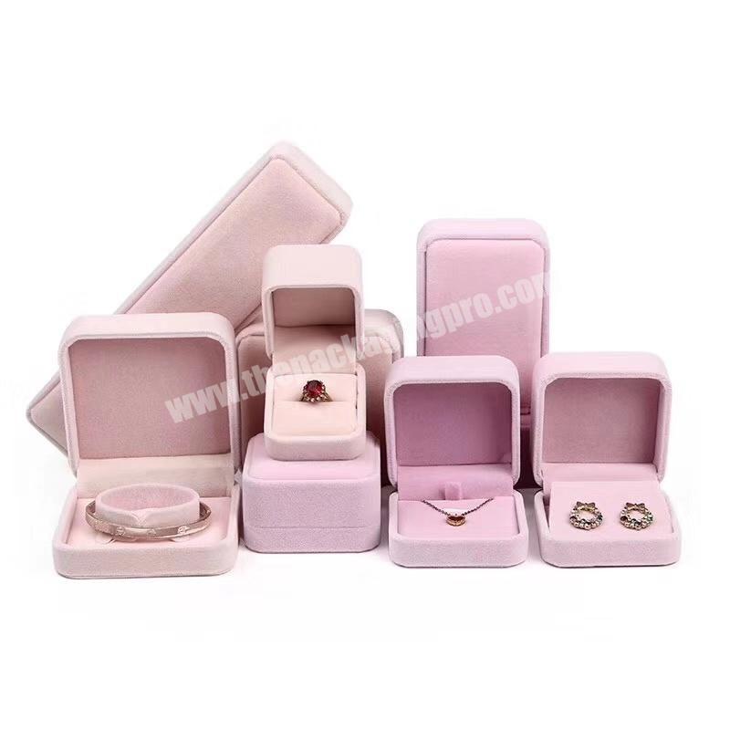 Wedding Bulk Custom Logo Blue Pink Velvet Jewelry Ring Boxes Wholesale