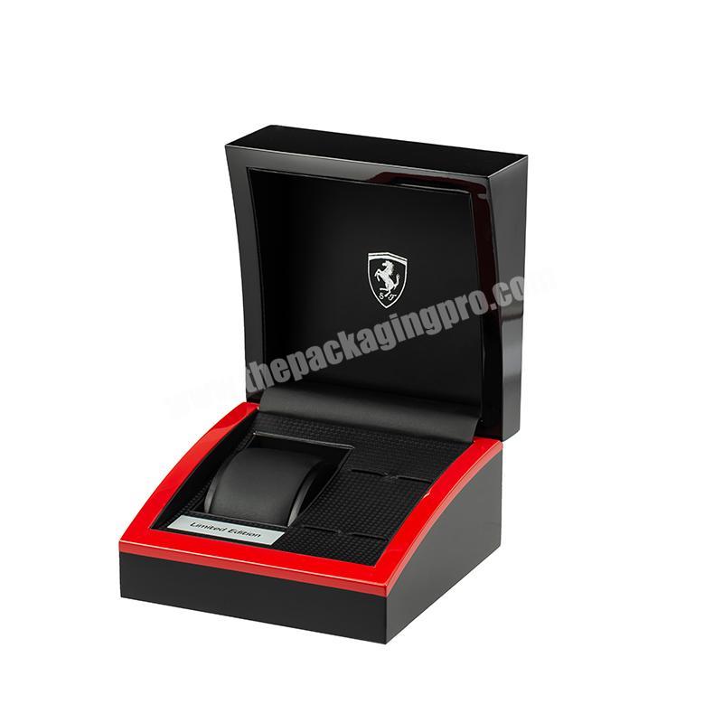 High Glossy Square Lacquered Wooden Watch Gift Storage Packaging Box With Metal Logo On Top