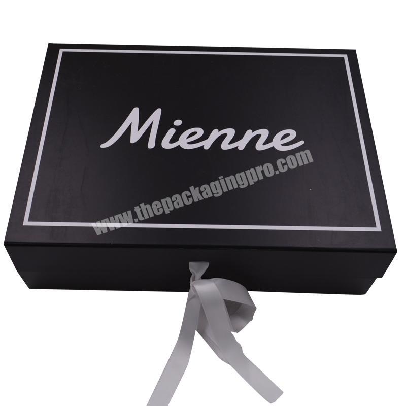 Wholesale Custom Handmade Logo Rigid Cardboard Black Magnetic Closure Folding Packaging Box With Shoes Clothes Paper Gift Boxes