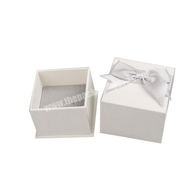 wholesale elegant white cardboard paper jewelry box ring box with ribbon
