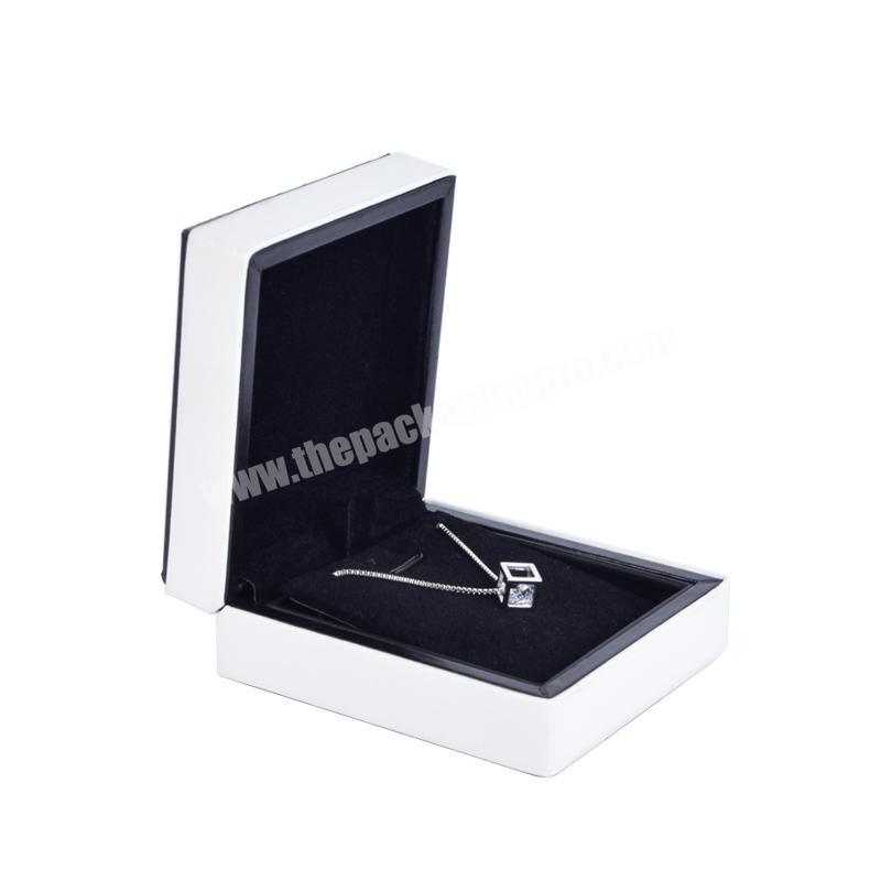 Elegant Custom Printing Luxury Pu White Jewelry Box For Necklace