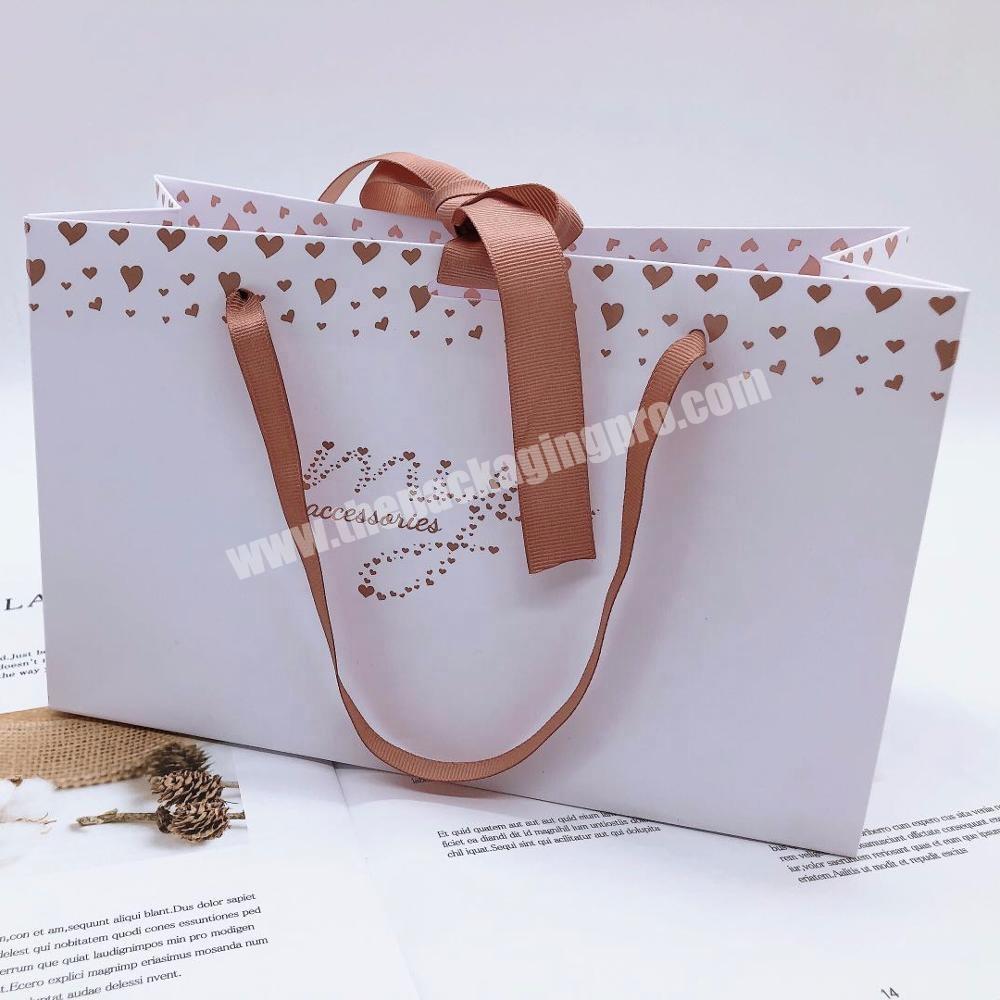 Ready to ship retail packaging paper bags shopping with  hot stamping logo