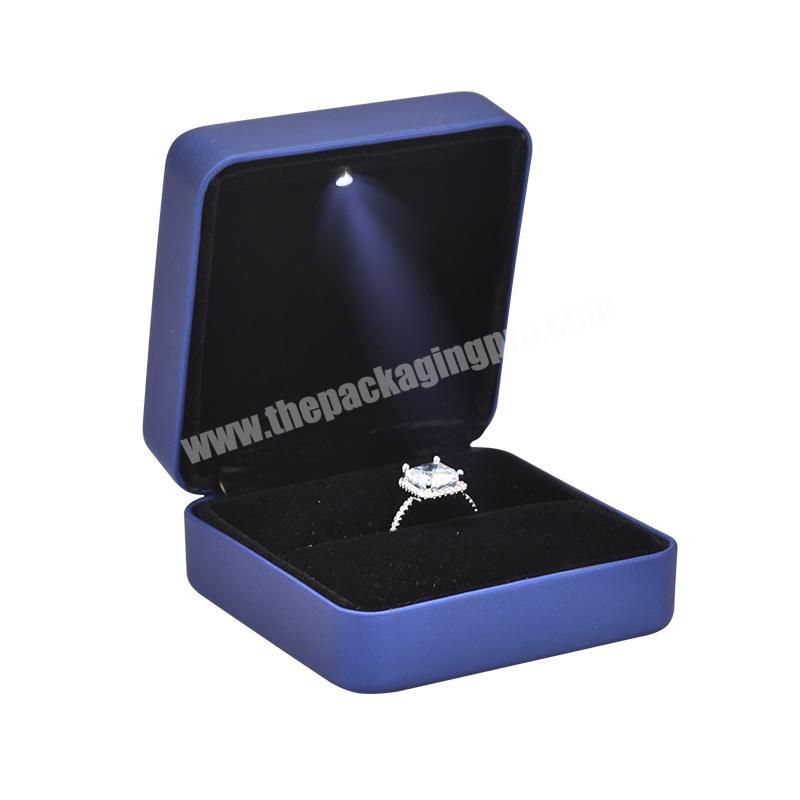 Custom Luxury Romantic Proposal Plastic Blue Led Light Jewelry Ring Box