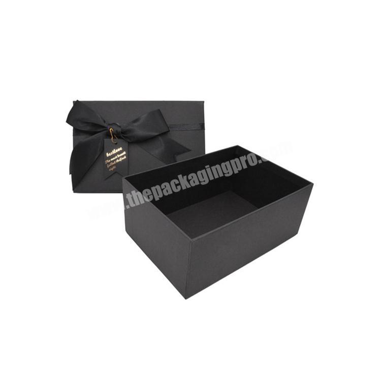 Custom made decorative wedding flower gift box with ribbon