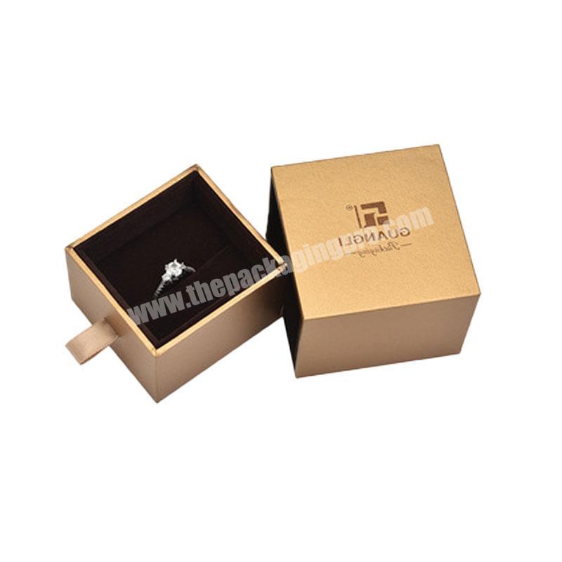 High Quality Custom gold Modern Beautiful plastic ring boxes Gift logo printed jewelry packaging box