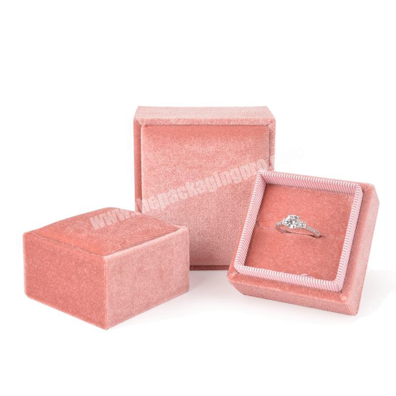 Customize High Quality Wholesale Square Ring Pendant Pink Velvet Jewellery Box