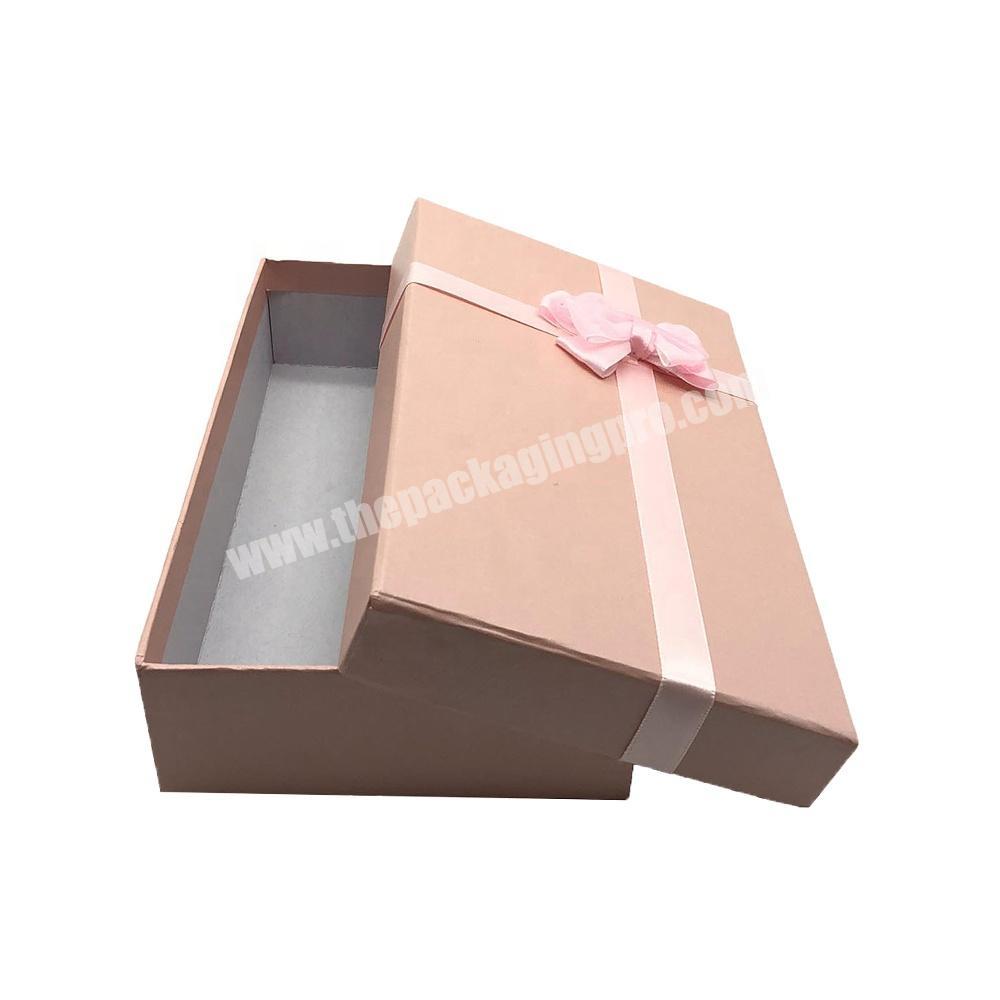 Spot Goods High Quality Pink Wedding Paper Gift Box Jewelry With Bow for Sales
