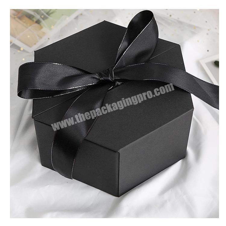 Custom multi - color gift box wholesale environmental protection can be reused