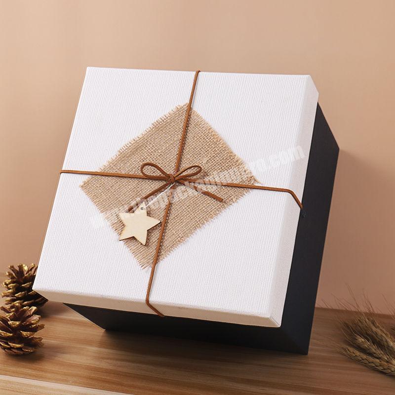 Custom Fancy Textured Paper Made Rigid Lid and Base Box Clothes Packaging Gift Box with Ribbon Bow