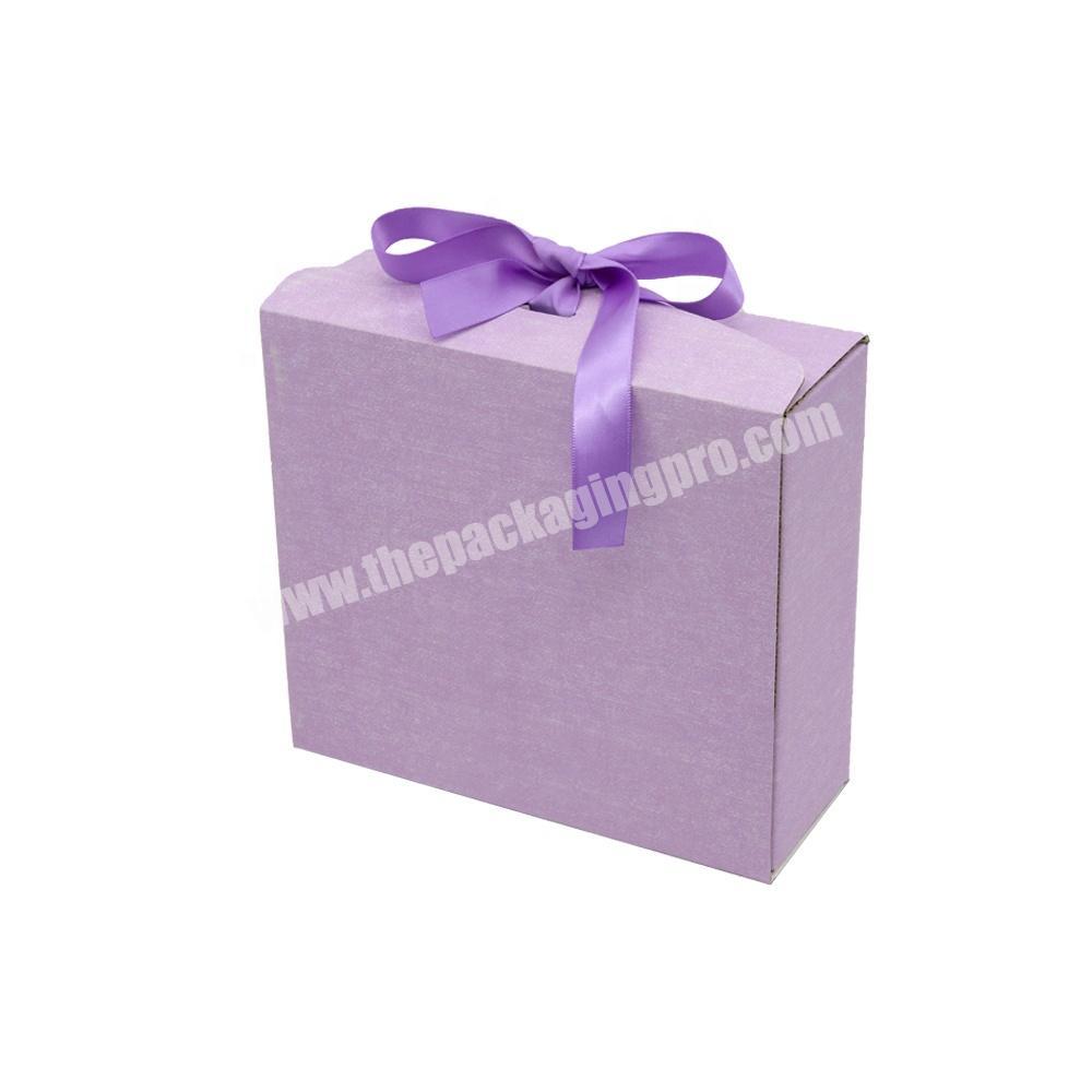 Manufacture of Recycled Bowknot Pink Corrugated Garment Gift Box With Handle String