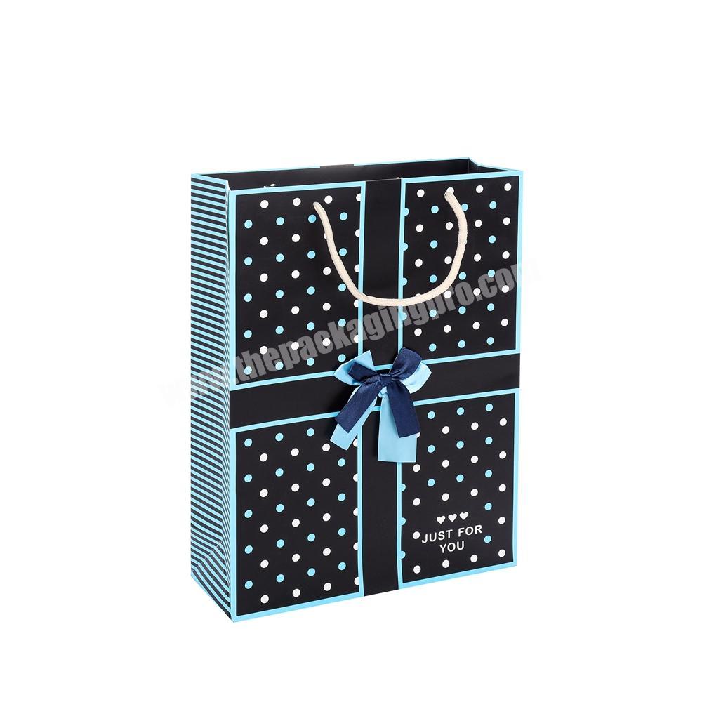 Wholesale Custom Dot Printed Biodegradable Birthday Blue Paper Gift Bags With Rope Handles