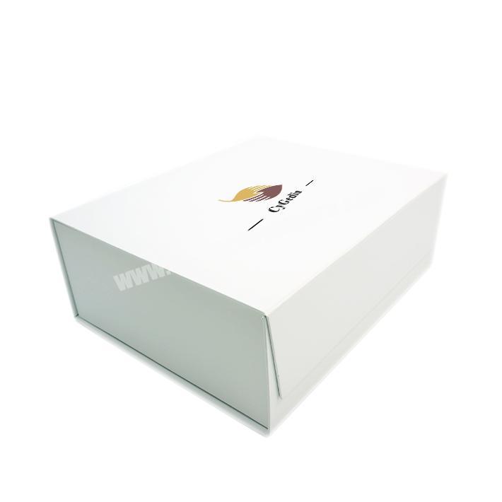 Wholesale custom printed luxury apparel gift box