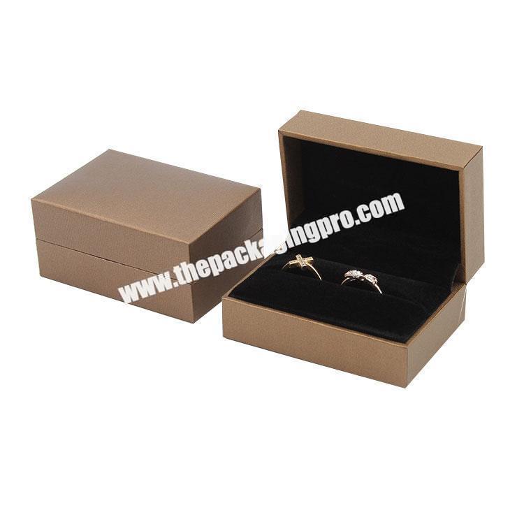 Clamshell Brown Craft Ring Custom Gift Box