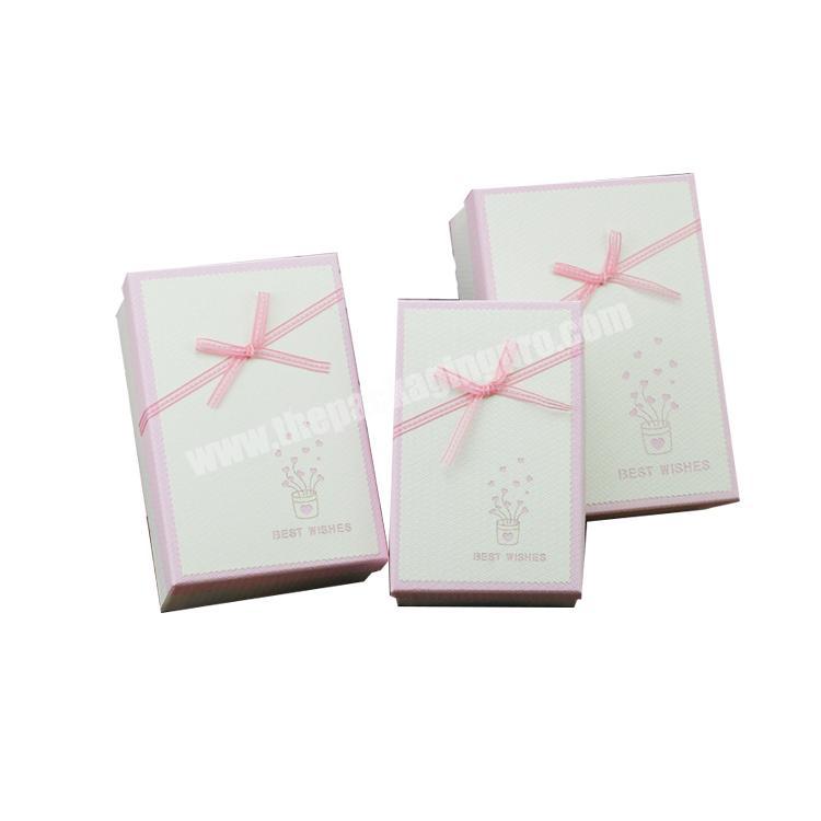 Wholesale custom embossed gift box can be customized logo can be reused