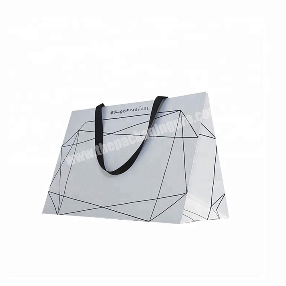 Recyclable Luxury Style Shopping White Paper Bag Custom Black Logo UV Printed Craft White Paper Bag with Ribbon Handle