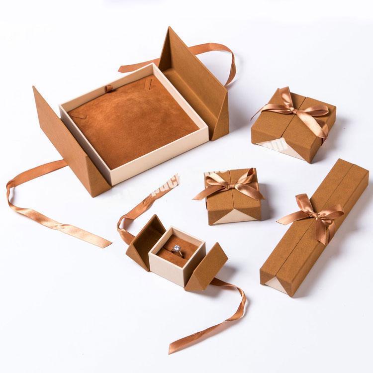 Wholesale high quality Elegant Jewelry Cardboard Luxury Packaging Gift Box