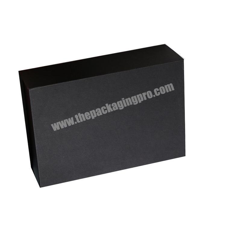 Magnetic Foldable Black custom high-end gift box is eco-friendly and reusable