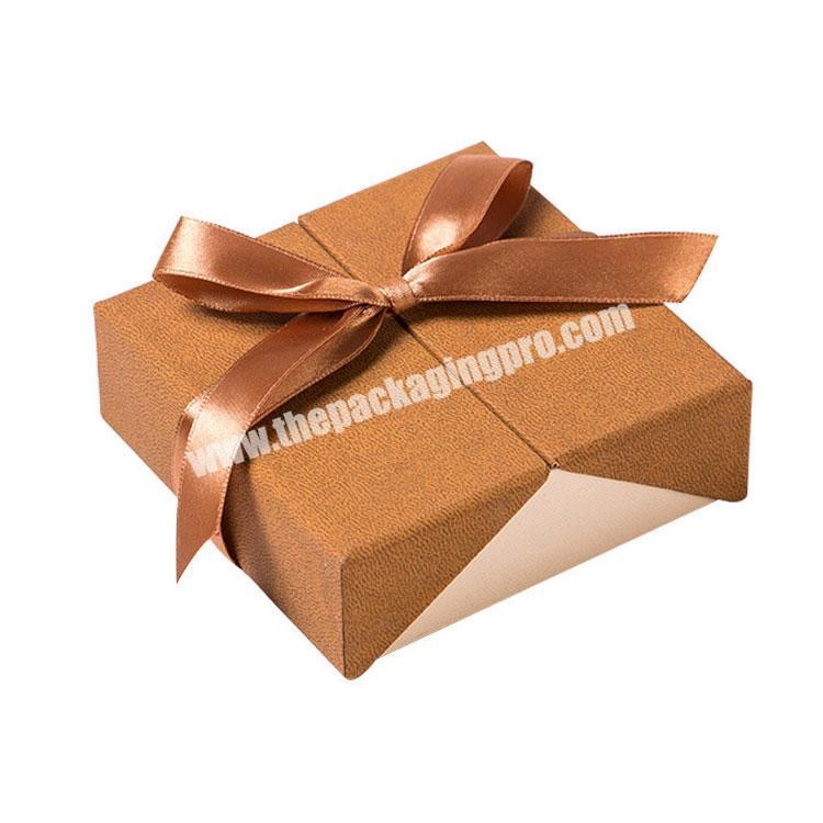 Beautiful Custom Recycle Packaging Elegant Gift Box
