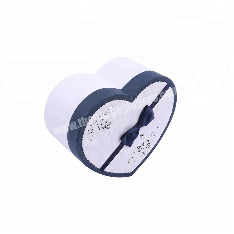 Whosale Custom Plain Printing White Heart Shaped Coated Paper Gift Box With Blue Bowknot