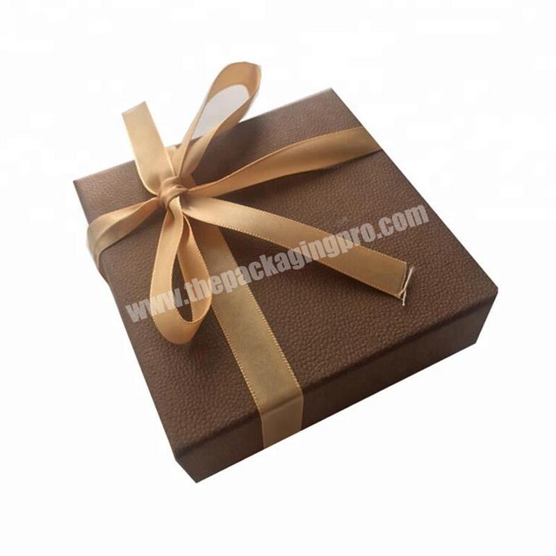 High end leather jewelry pendant necklace packaging boxes gift box for jewelry with ribbon for Christmas
