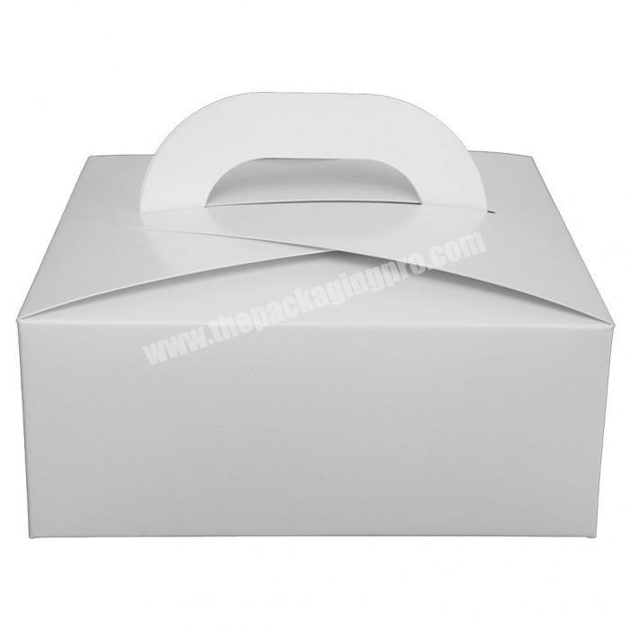 Cardboard Paper Cake Box With Handle, Size: 19.05X12.7X7.62 cm
