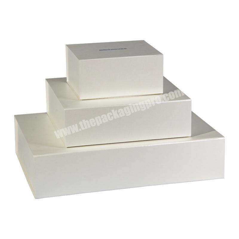 Custom Design Premium Folding Bridesmaid Gift Box Wedding Favors Bridesmaid Paper Gift Box Packaging